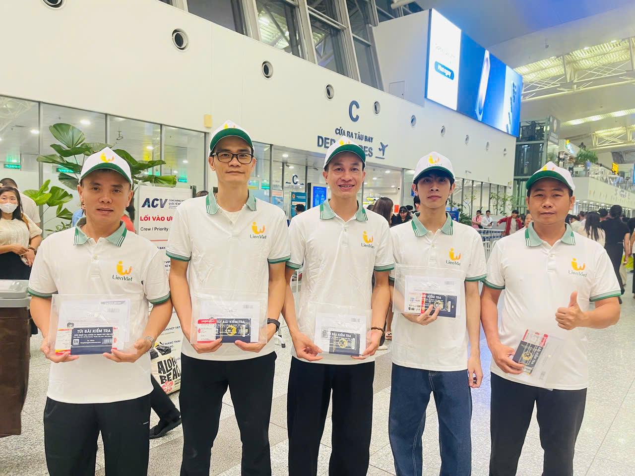 Chúc các bạn vững bước và thành công tại Hàn Quốc